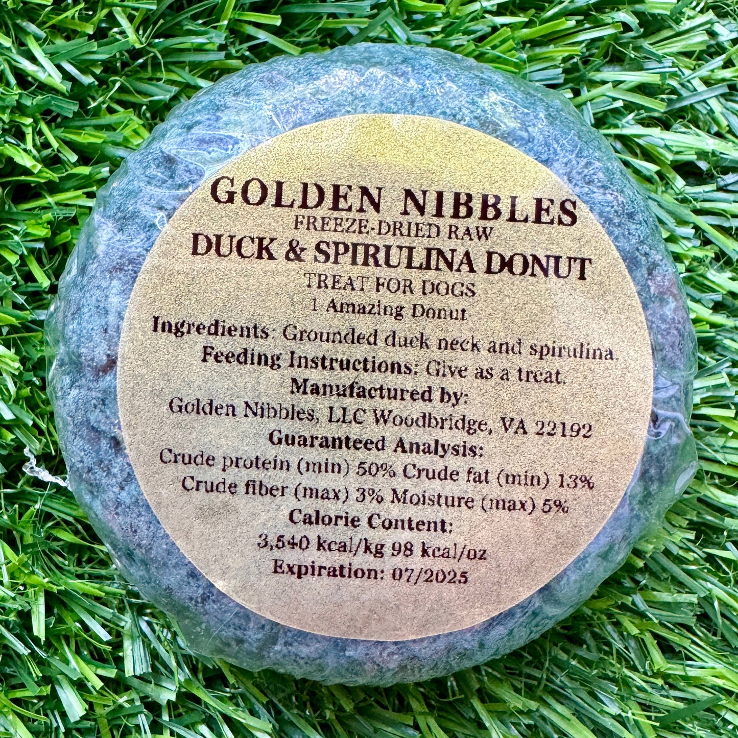 Golden Nibbles - Duck & Spirulina Donut - Freeze-Dried Raw